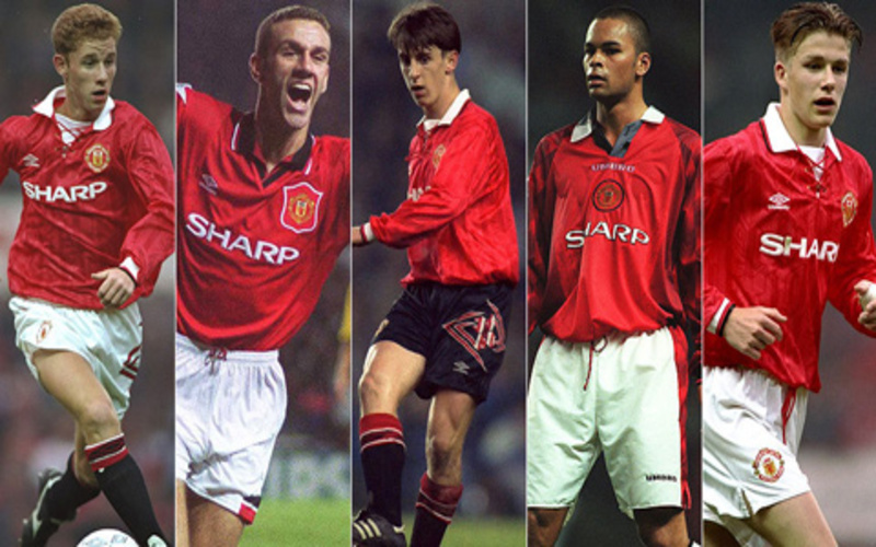 Chân dung đội bóng nào vô địch giải Ngoại hạng Anh đầu tiên? 